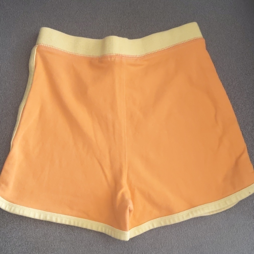Girls athletic works shorts size 5t. Orange and yellow - Picture 2 of 3